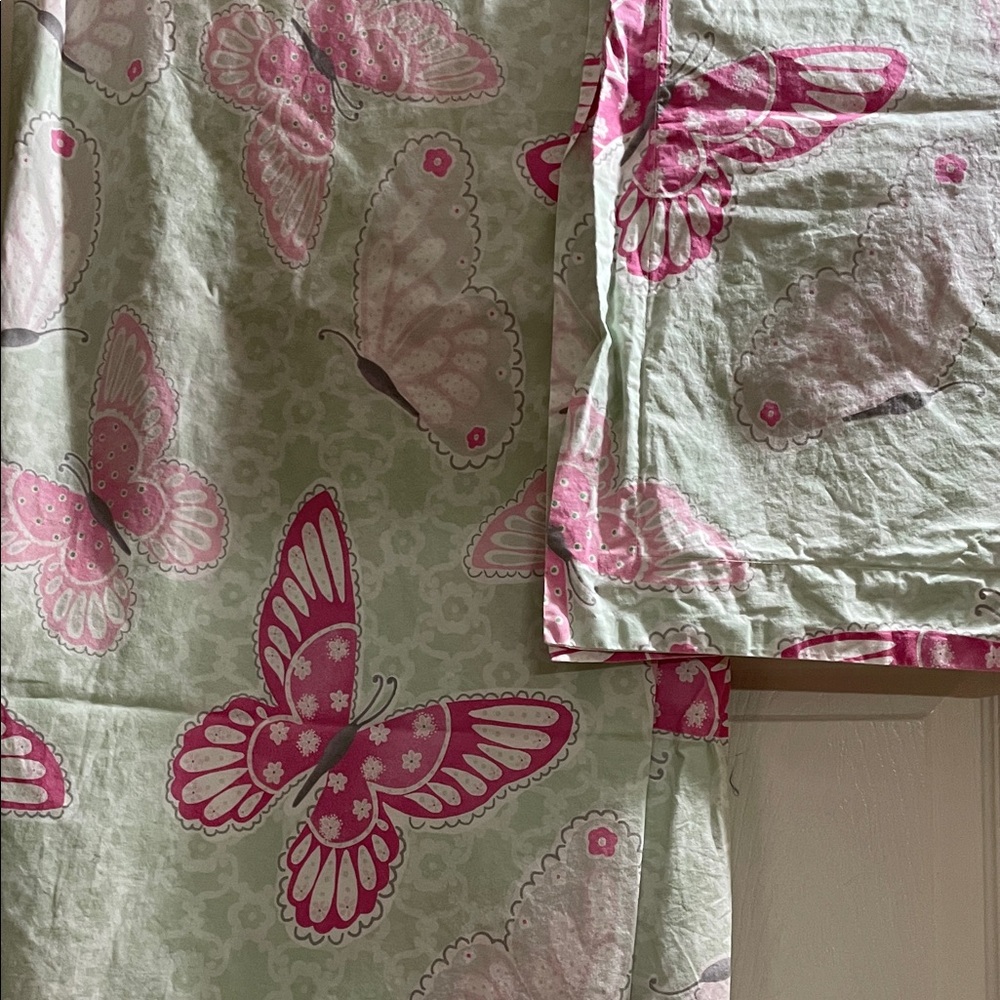 Pottery Barn Kids Butterfly Print duvet cover